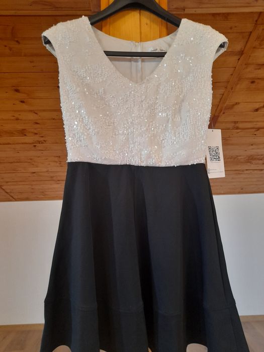 Rochie de seară nouă, cu etichetă