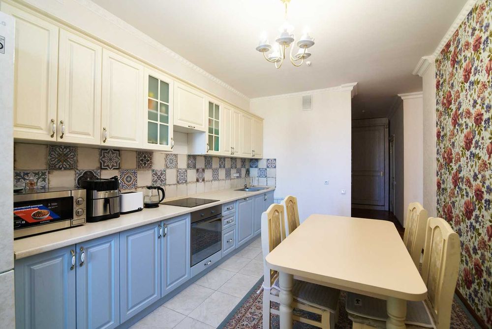 3-х комн. жк Триумф Астаны. Ипотека+. Все остается.