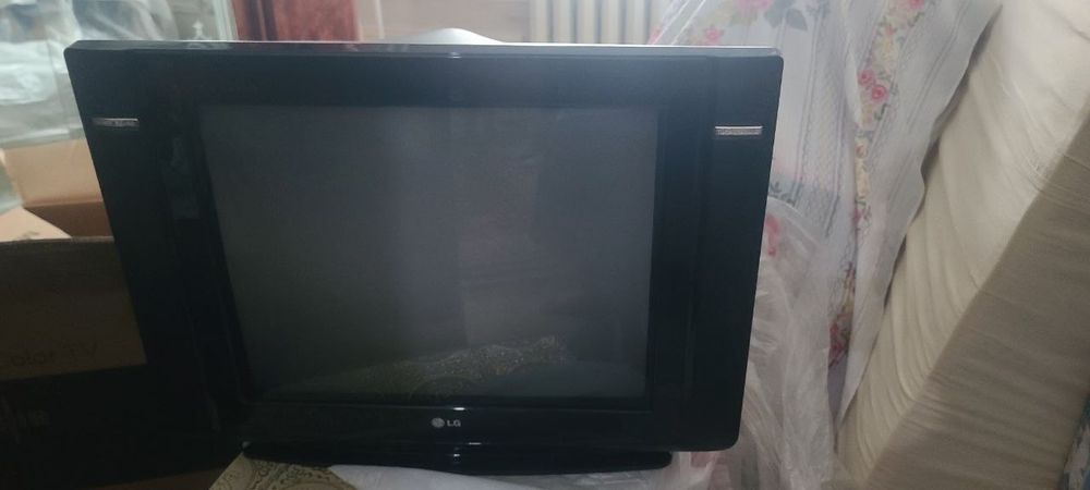 Televizor LG noviy