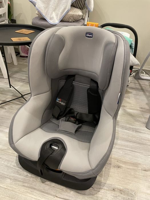 Chicco столче за кола Oasys 1 Isofix moon
