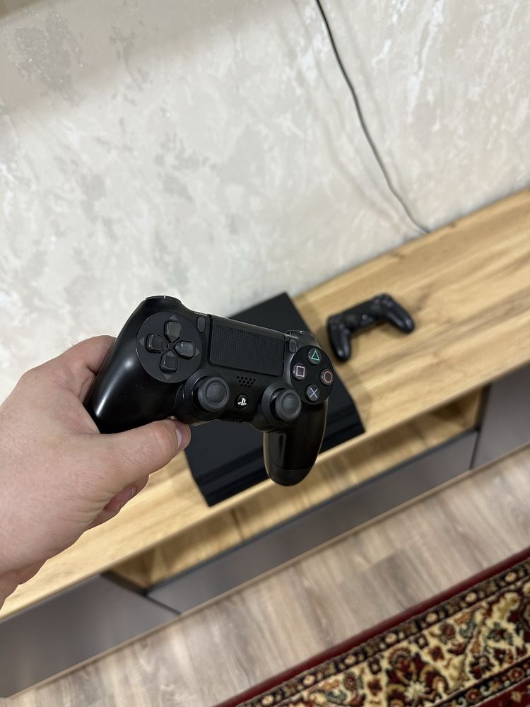 Playstation 4 PRO 1Tb | Ideal