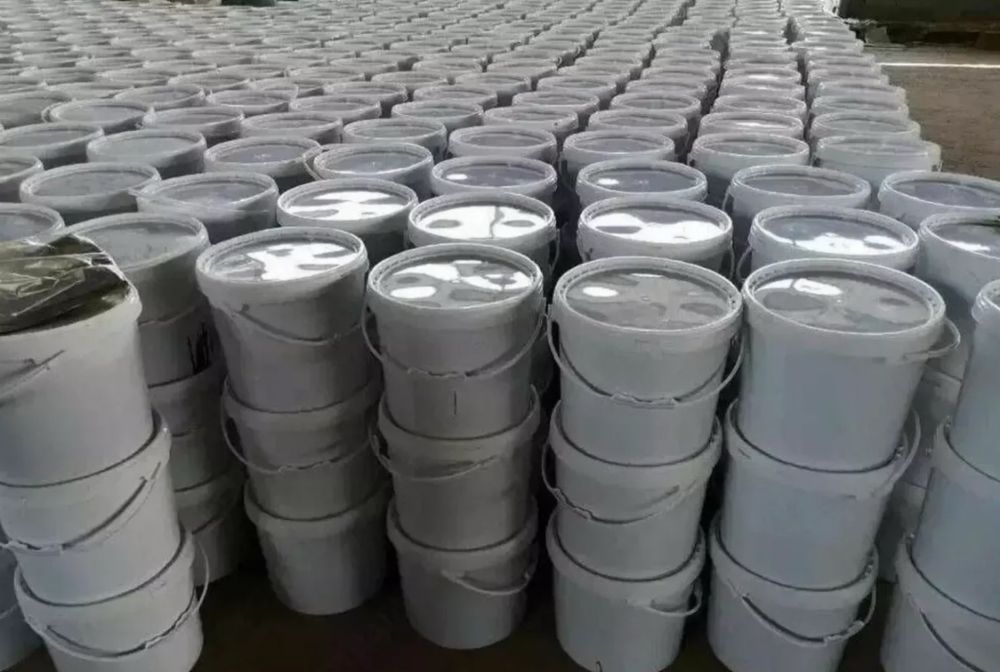 Битумная мастика. Полиизол, фольгоизол.