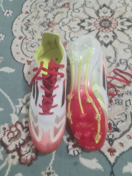 Продам бутсы F50