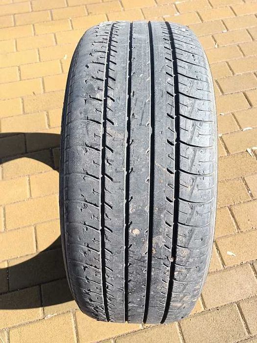 ОДНА шина 215/55 R17 - "Yokohama dB decibel E70" (Япония), летняя.