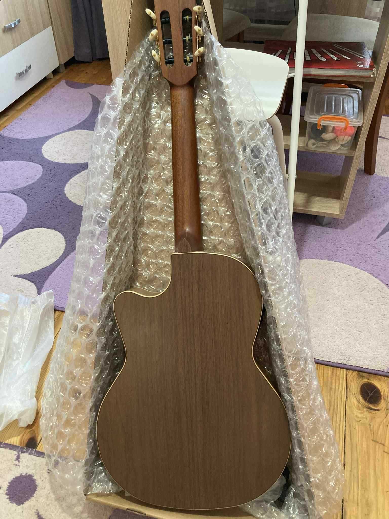 Класическа китара Kremona Rondo R65CW TL