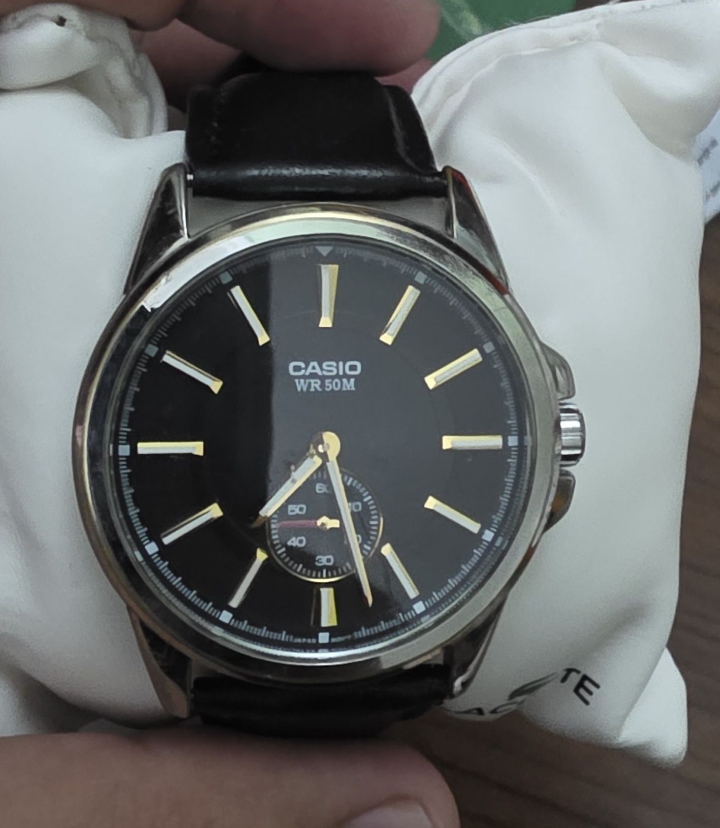 Срочно продам часы оргинал casio