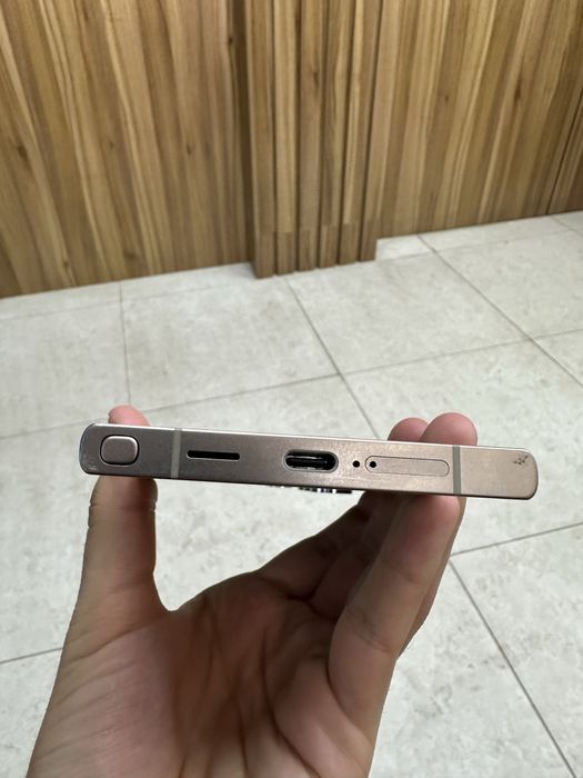 Samsung S24 Ultra 12/ 512 gb