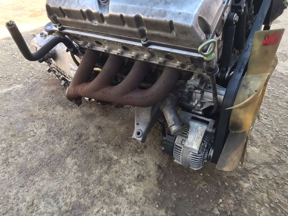 Motor Mercedes 2400 cmc complet cu cutie