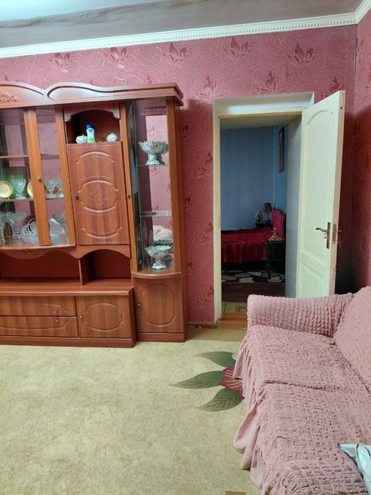Продается 3 комн. квартира, в центре г. Карши, ориентир Сардоба чойх.