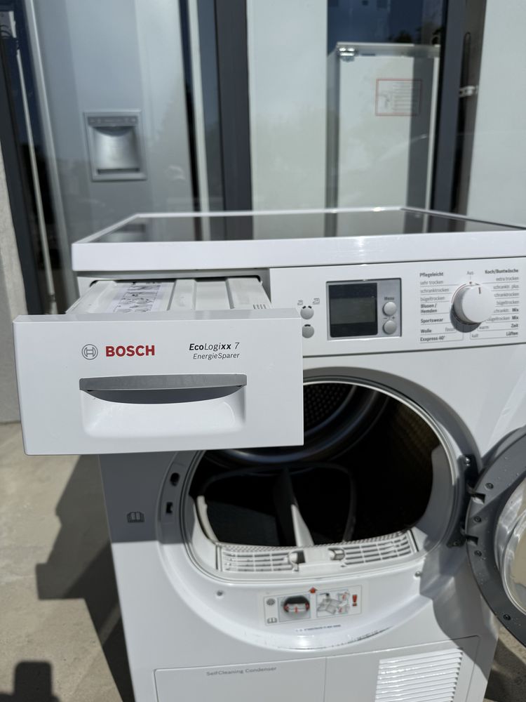 Сушилня с термопомпа Bosch EcoLogixx 7