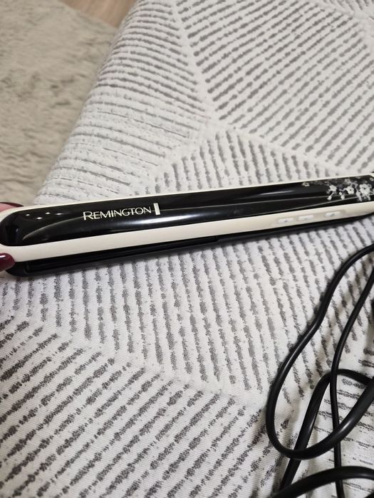 Преса за коса Remington модел S-9500