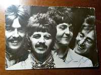 The Beatles fotografie cu autografele celor 4