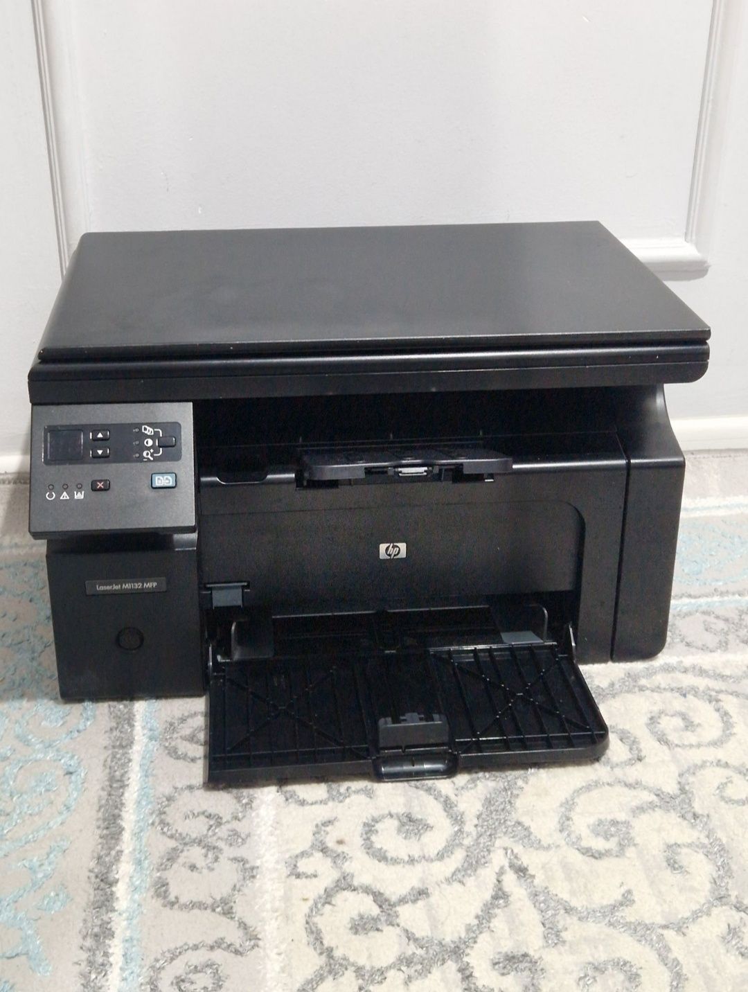 Hp laserJet M1132 MFP мфу принтер в отличном состоянием