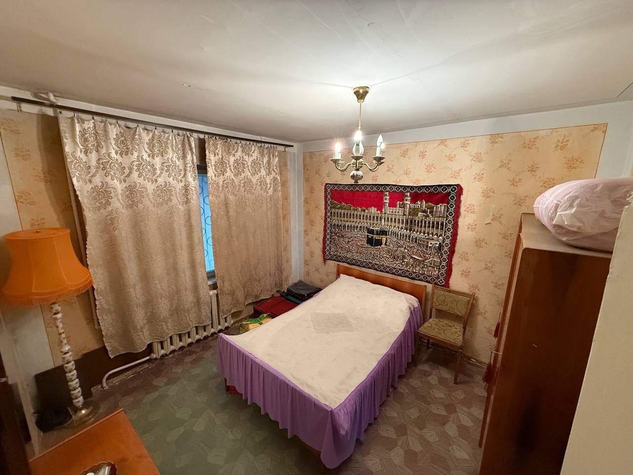 Квартира 2-3/1/4 Юнусабад 18 квартал,77 серия
