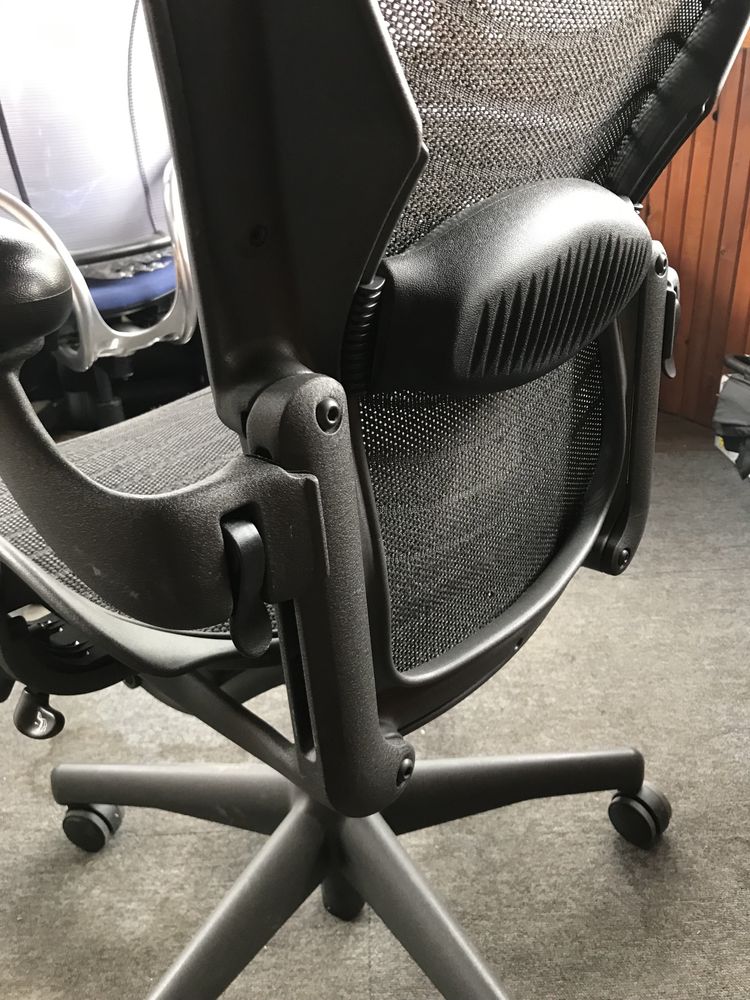 Herman Miller (Aeron)-ергономичен офис работен стол,Размер-B-2010 г.