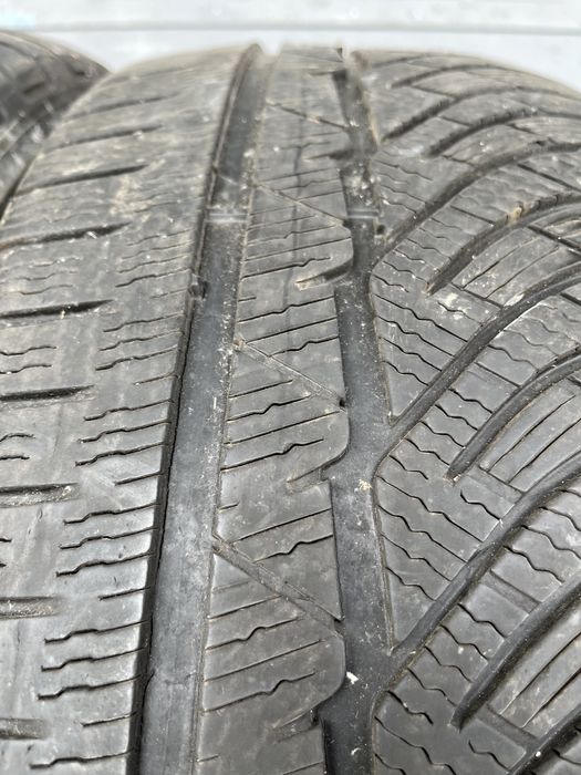 2 бр. зимни гуми 225/50/18 Michelin PA4 DOT 2616 4-4,5 mm