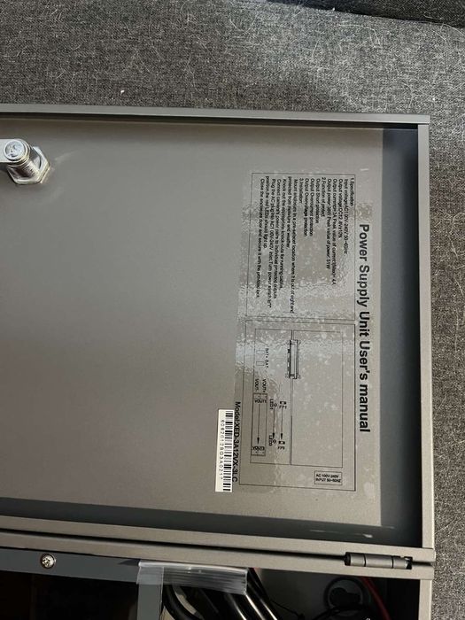 Захранващ блок, 3 канален, с 2 бр. акумулато