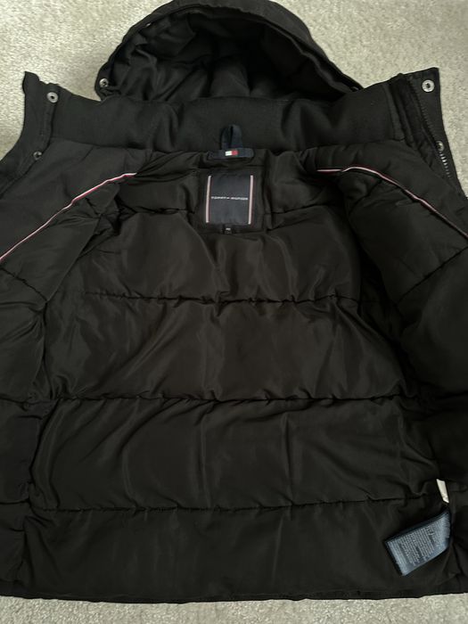 Geaca de baieti tommy hilfiger 110 cm