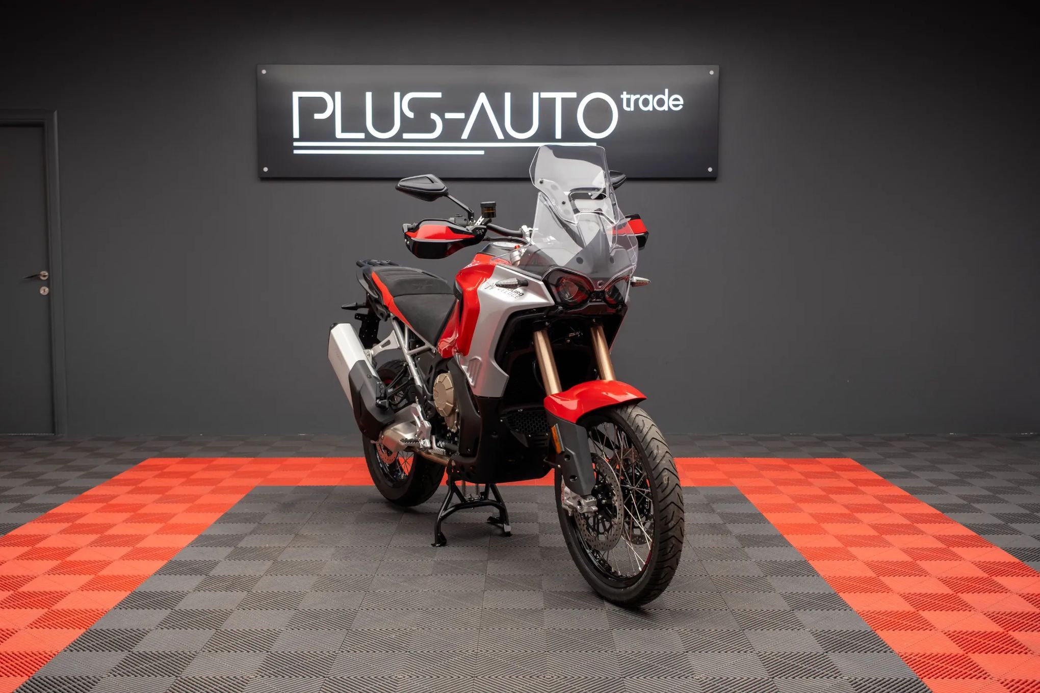 MV AGUSTA Enduro Veloce EAS Enduro Veloce
