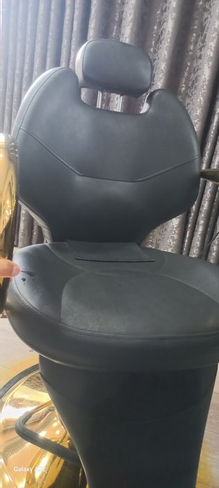 Салон кресло 250 доллар почти янги.тел килинг келишамиз.фаргонада