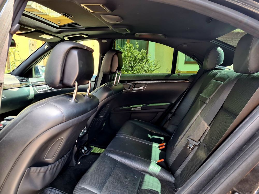 Vand Mercedes S Class 350 bluetech 2012 4 matic pachet AMG