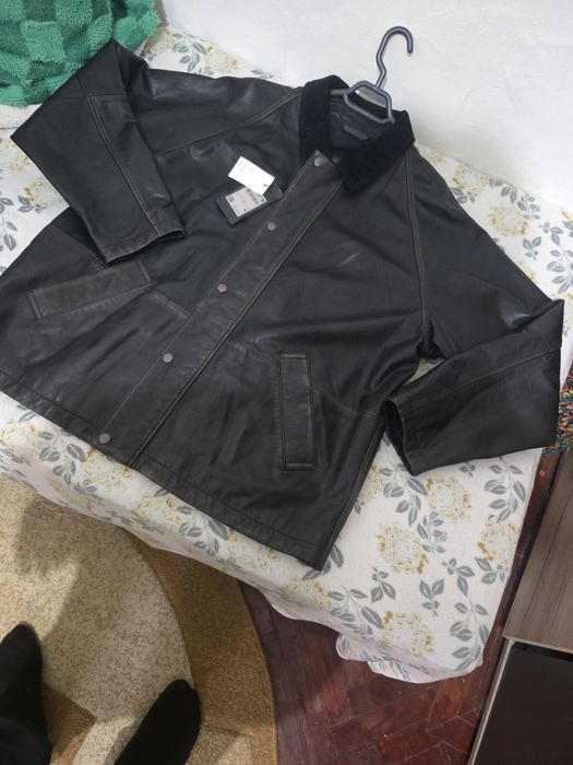 Vând Geci de piele maximo tuti  ovarsait retro