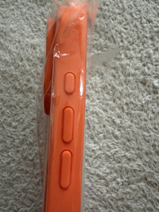 Силиконов гръб за iphone 17 pro