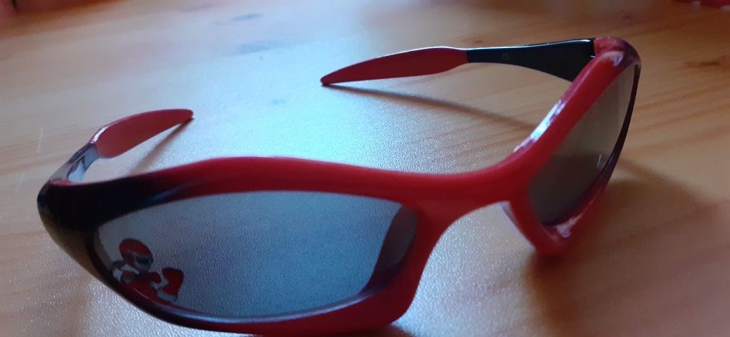 Детски слънчеви очила Спайдърмен