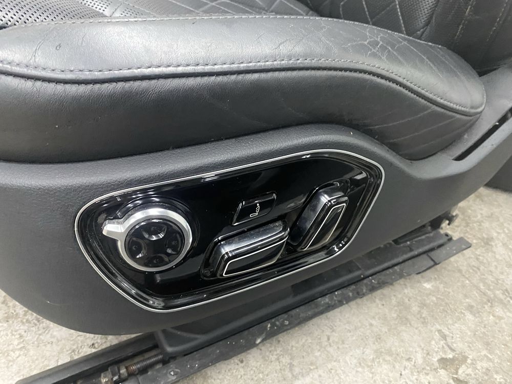 Кожен салон за Audi A8 D4, Ауди