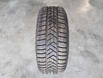 Anvelopa IARNA 225.50.17 'Pirelli Sottozero 3' [dot 2020]