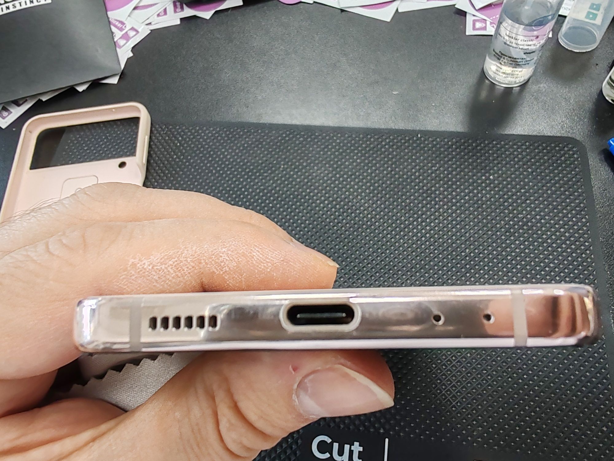 Samsung Z Flip 4 rose gold 256gb Бижу!!!
