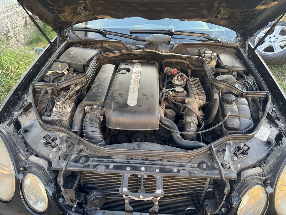 Mercedes E220 cdi W211 На части