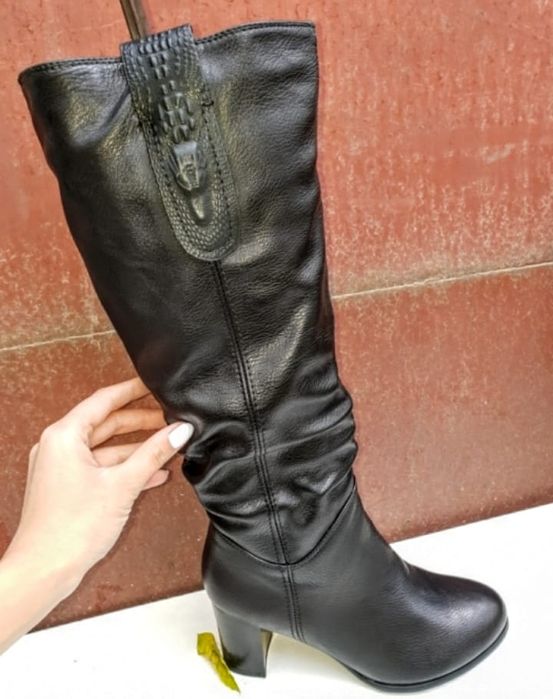 Новые сапоги 38 размер