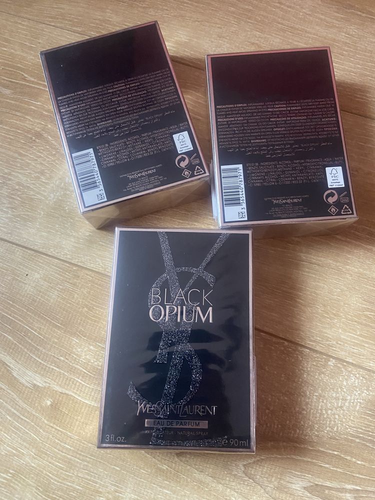 Parfum Dama Black Opium nou