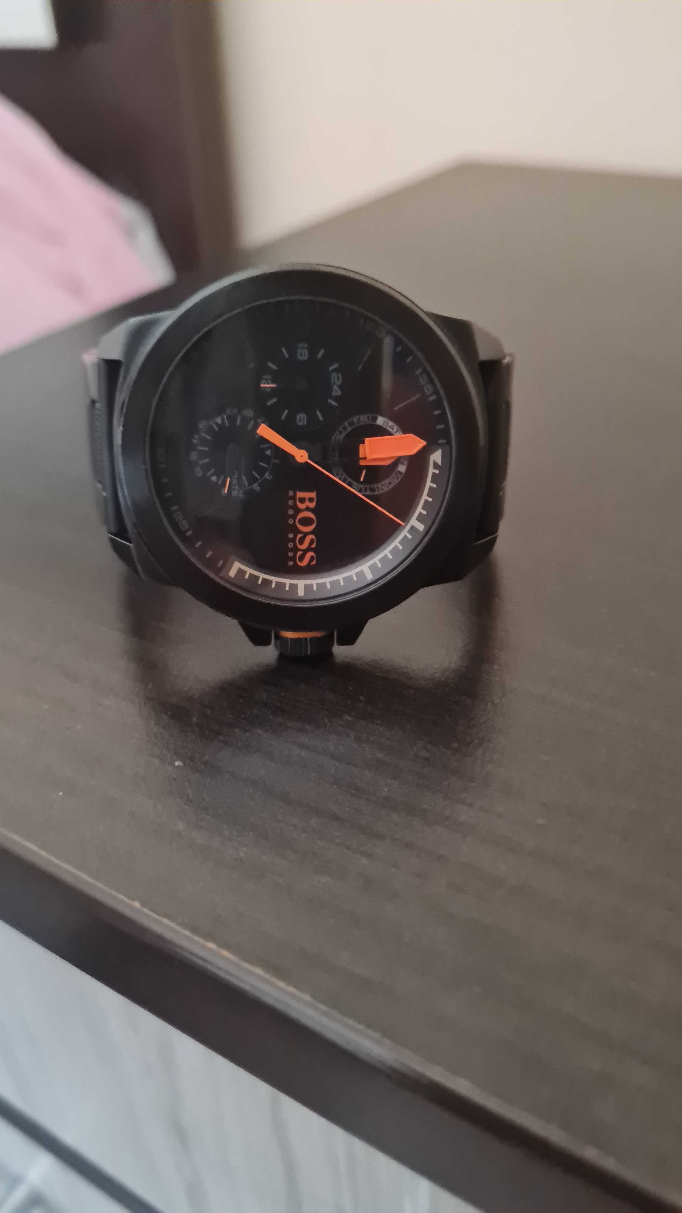 Часовник Hugo Boss Orange
