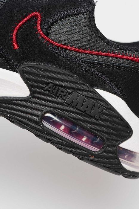 Нови маратонки Nike Air Max Excee DQ3993 45.5 (45) - Черни с червено