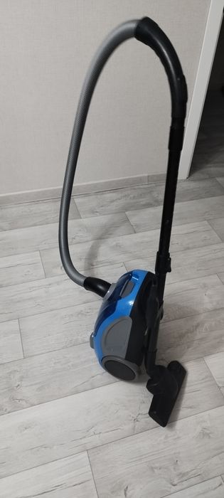 Продам пылесос shivaki