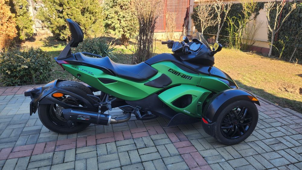 Can Am Spyder RSS 2013