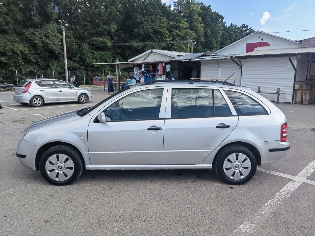 Skoda Fabia 2005 benzina 1.4 clasic// Unic prop/ impecabila