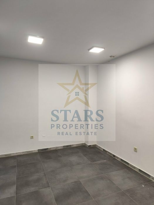 Продажба Помещение гр. Варна - Владислав Варненчик 40m²