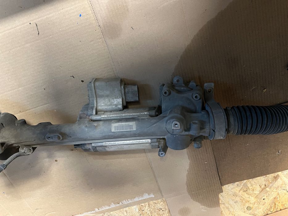 Motoras servo Passat B6