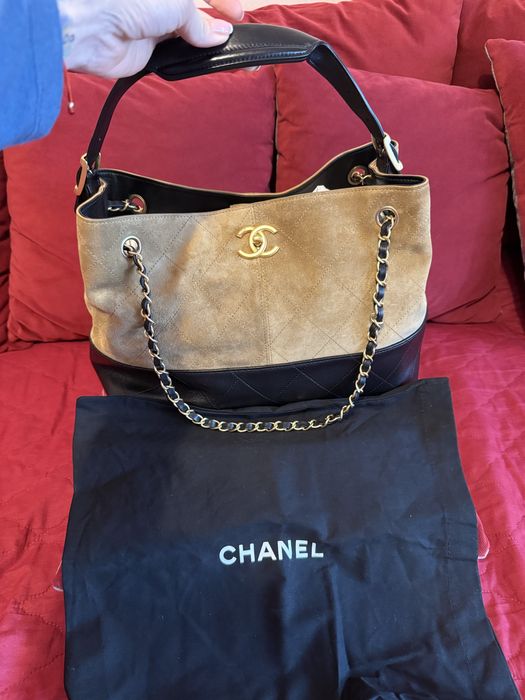 Chanel shopping bag