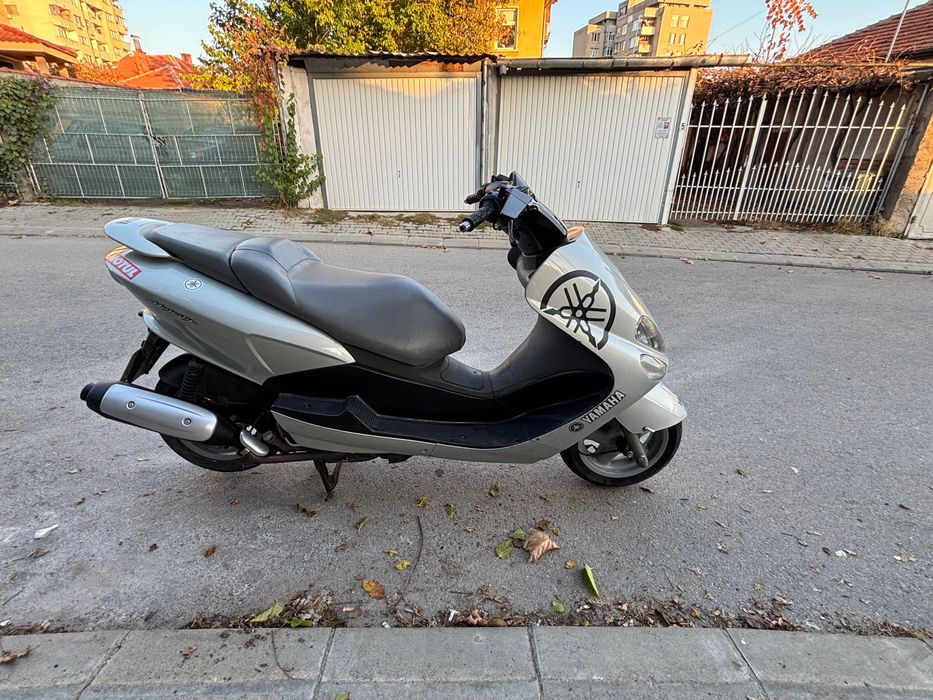 Yamaha majesty 125