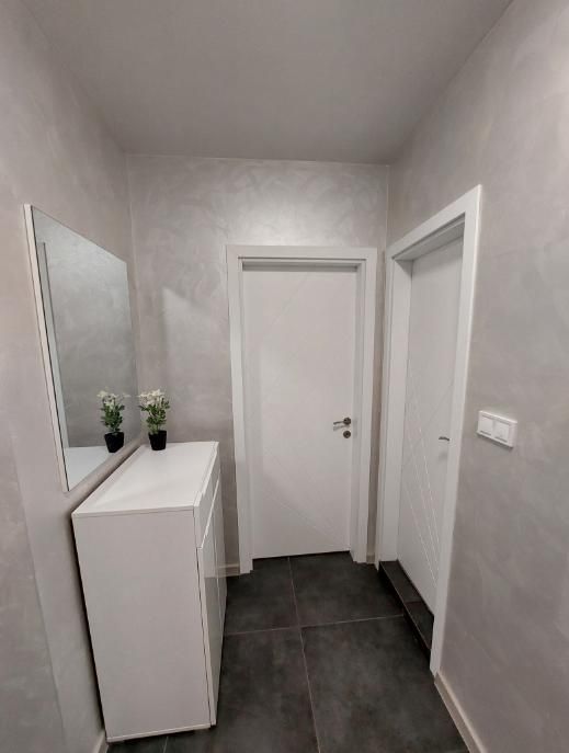 Дава се под наем Двустаен апартамент в Пловдив, Съдийски - 67 кв.м за 600 € - Снимка #5