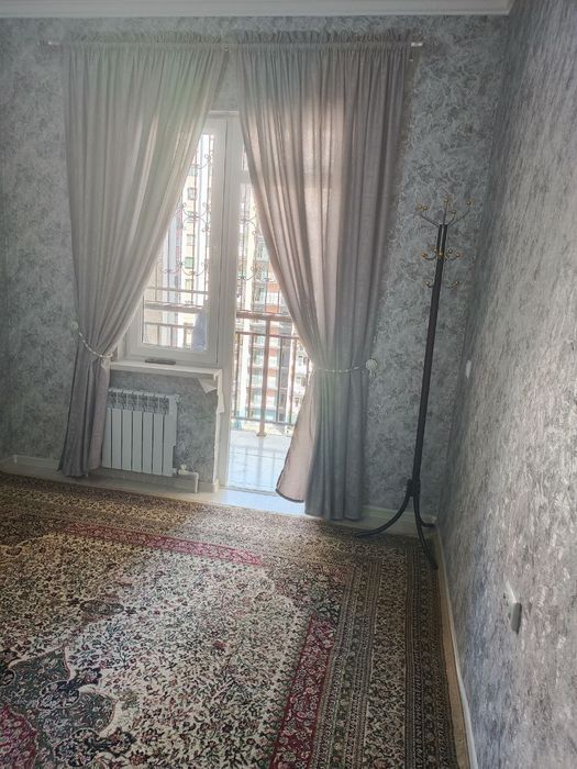 Olmos navostroyka sotiladi. 2 xona 52m2