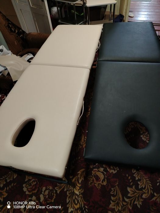 Массажная кушетка! Раскладной кушетка! Для массажа и косметология