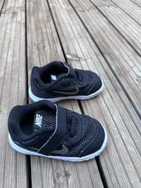 Pantofi sport Nike, marime 21