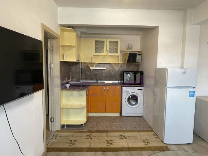 Дава се под наем Двустаен апартамент в Варна, Левски - 55 кв.м за 408 € - Снимка #1