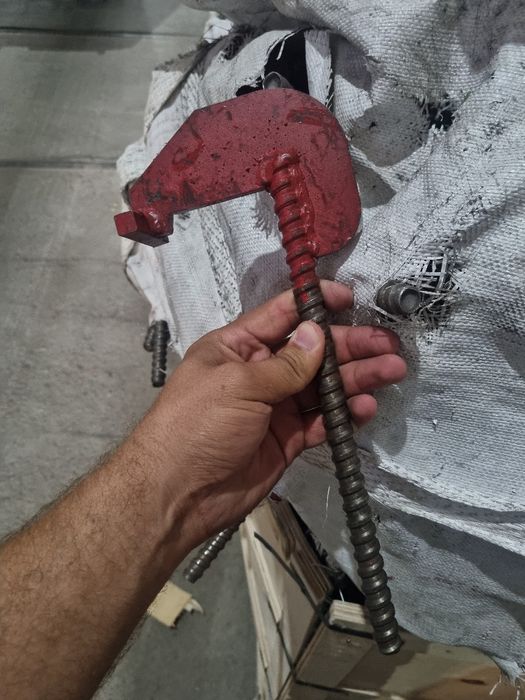 Зажим для опалубка. Хитой оригинал