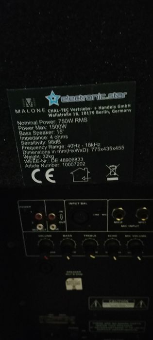 Vând boxă activă și un tub de bass